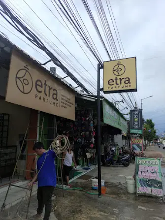 Etra Parfume – Pilihan Terbaik untuk Bibit Parfum Berkualitas di Jember