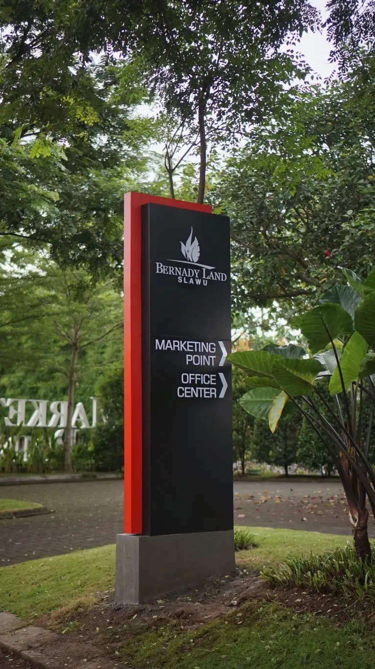 Jasa Pylon Sign Perumahan Jember - Studi Kasus Bernady Land | Rejeki Cetak
