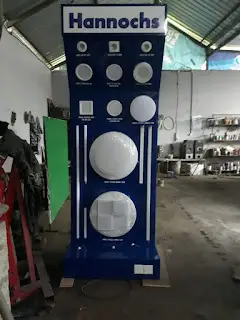 Jasa Pembuatan Display Produk (Display Produk Lampu Hannochs) Jember, Banyuwangi dan bisa kirim seluruh Indonesia