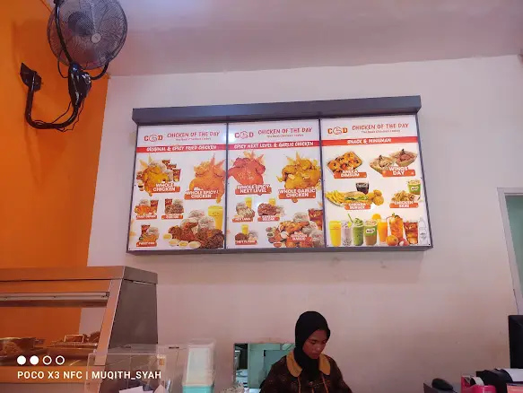 🍗 Tingkatkan Daya Tarik Menu dengan Jasa Pembuatan Menu Lightbox – Contoh Inspiratif “Chicken of the Day (COD)” ✨