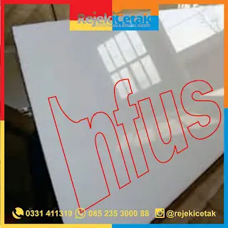 akrilik untuk dipotong