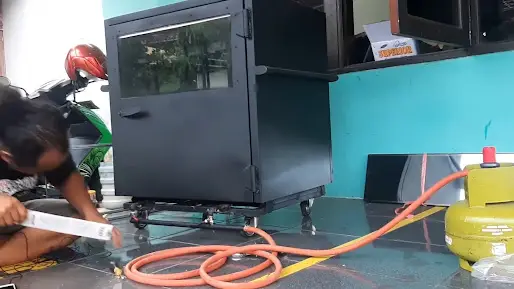 oven nasi lemang menggunakan gas tanpa arang