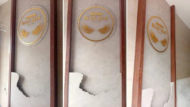 🎖️ Portofolio Proyek Akrilik Rejeki Cetak x Toko Emas Ikan Mas – Jember