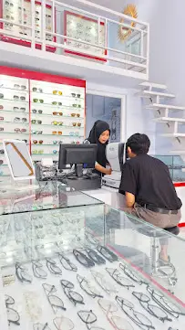 desain interior asli java optik