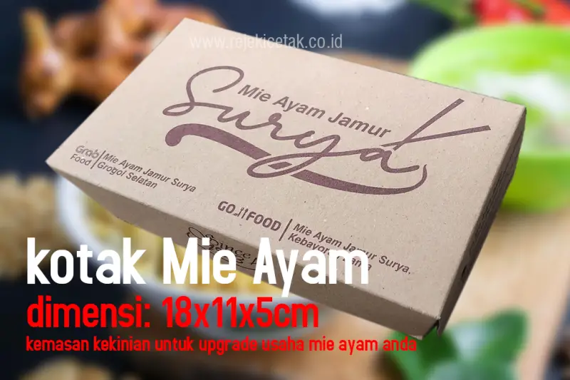 Pesan kotak kemasan mie ayam modern dan kemasan dus martabak