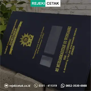 Ingin Tahu, Apa Kegunaan Map Ijazah Saat Wisuda?